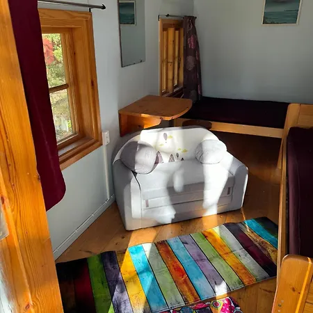 Ninase Puhkemajad * Tagaranna