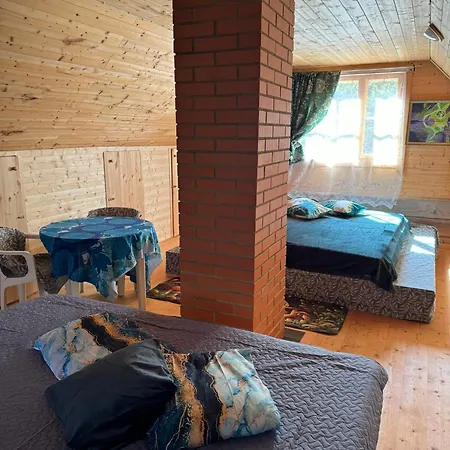 Campingplads Ninase Puhkemajad