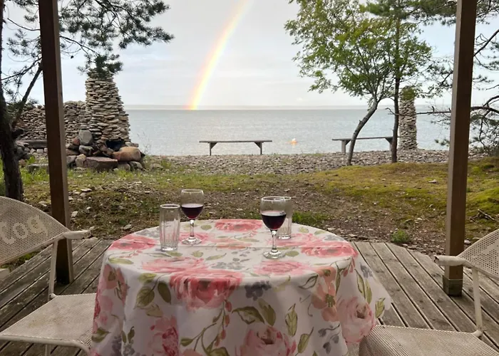 Ninase Puhkemajad Camping