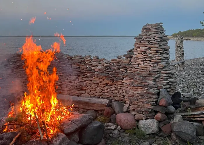 Ninase Puhkemajad Camping Tagaranna