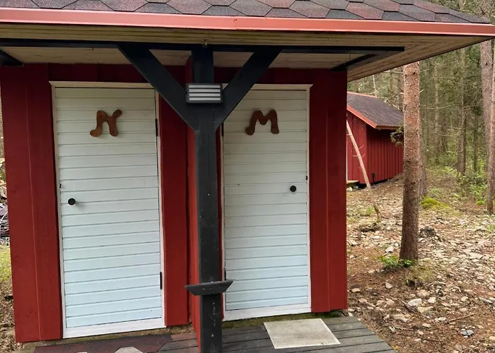 Camping Ninase Puhkemajad *