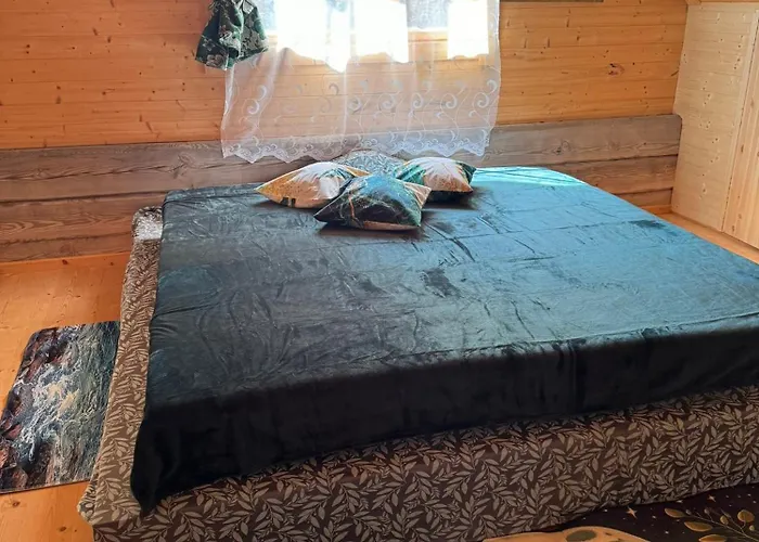 Campsite Ninase Puhkemajad Tagaranna