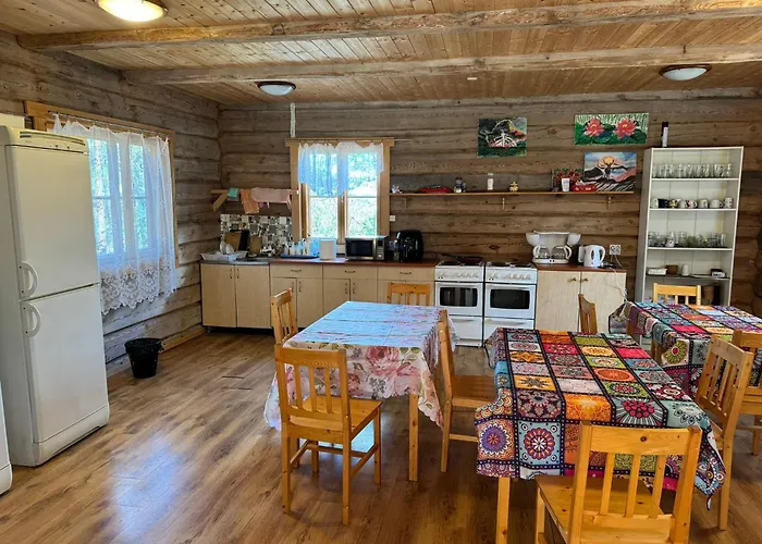 Campingplads Ninase Puhkemajad *