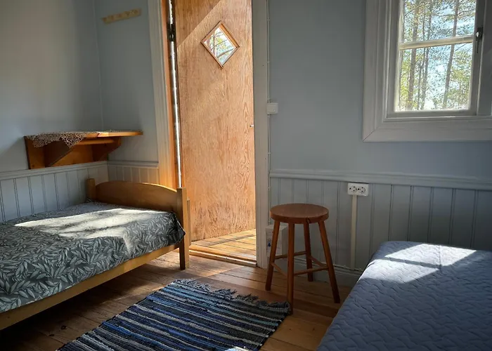 Camping Ninase Puhkemajad *